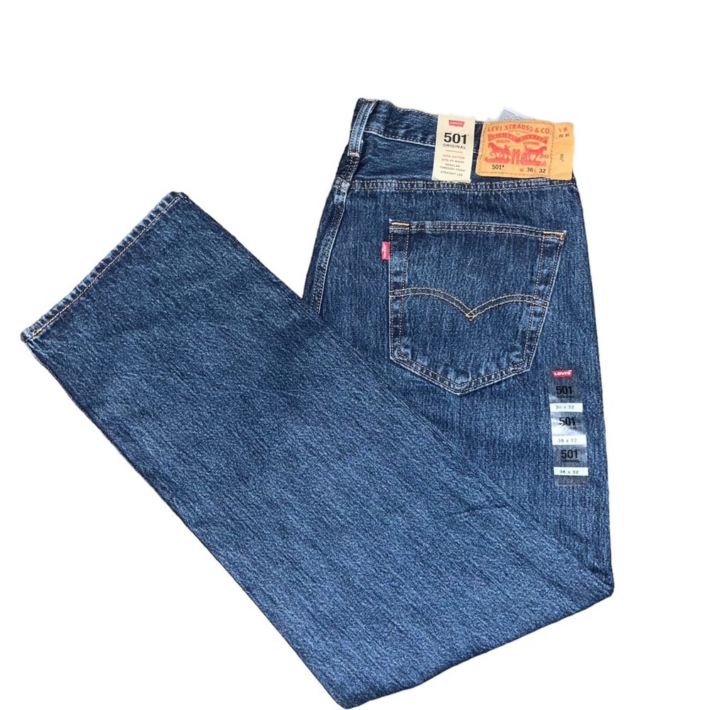 New!!Levi 501 Button Fly Jeans Men’s Blue Size W36-L32 NEW!!